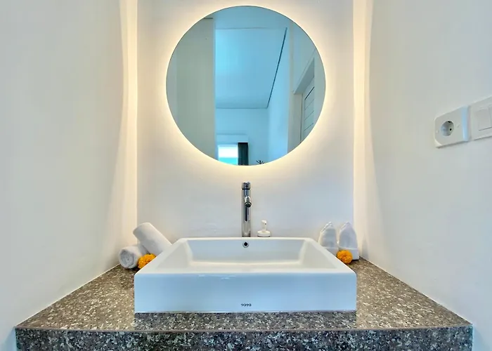 Umatutet - Superhost 3br Pool In Pererenan Near ヴィラ